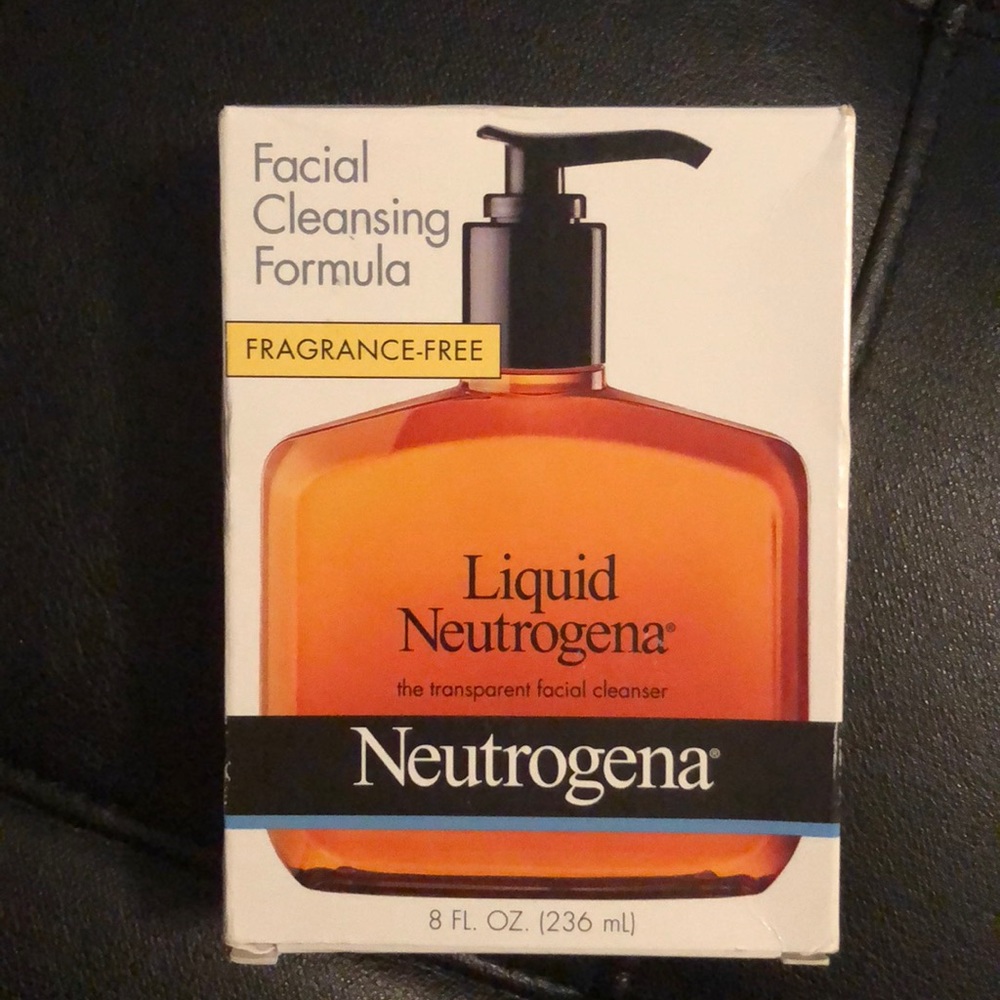 Liquid Neutrogena - Facial Cleansing Formula